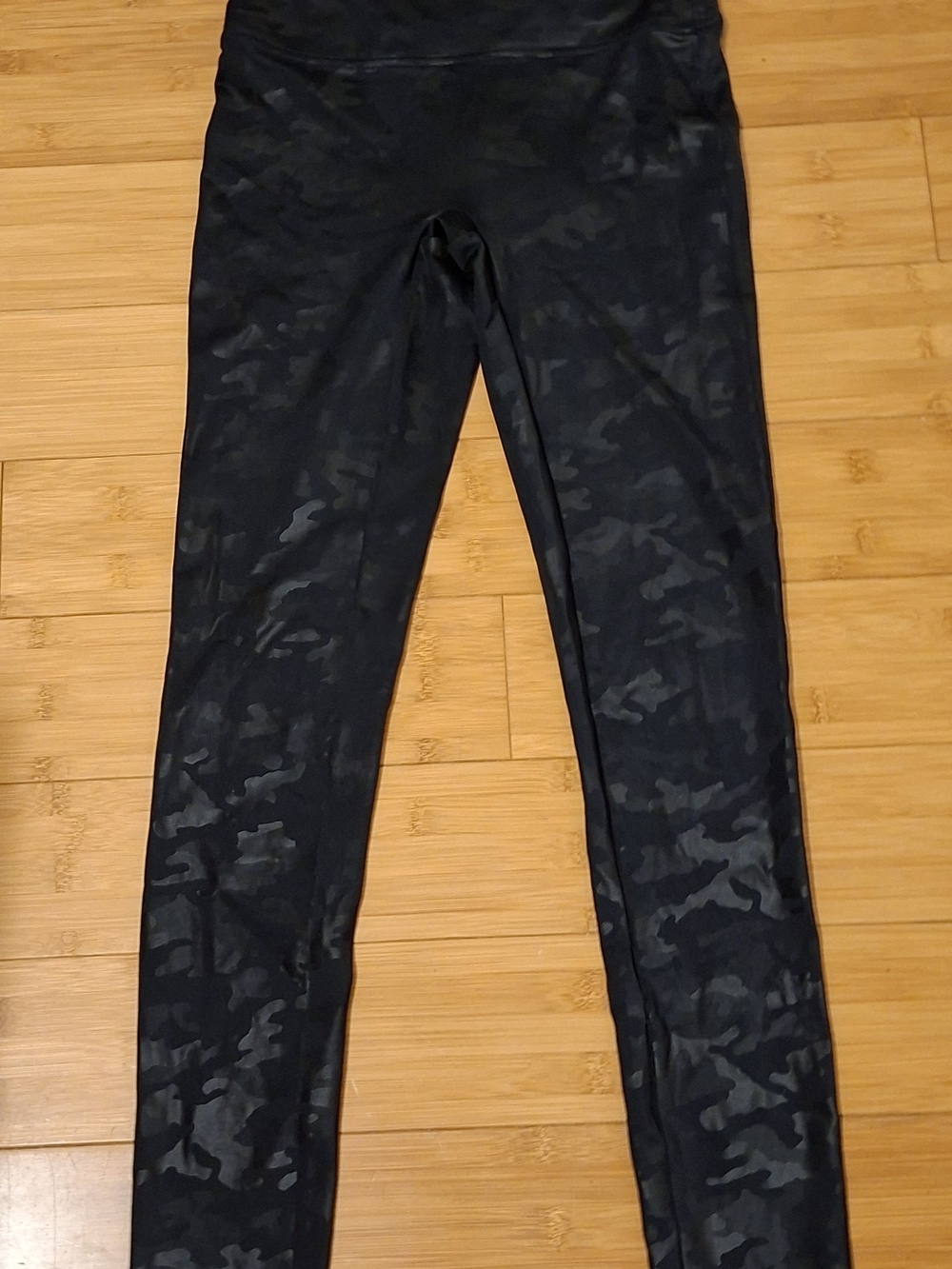 SPANX Black Tonal Camo High-Rise Leggings, Size S
